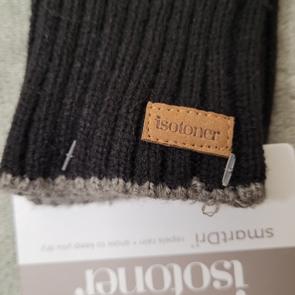 Isotoner Womans Lightweight SmartDri SmarTouch Screen Cold Weather Gloves Black - Picture 5 of 8